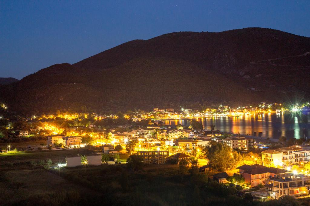 Aparthotel Katerina Lefkada à Vasilikí Extérieur photo