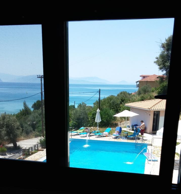 Aparthotel Katerina Lefkada à Vasilikí Chambre photo